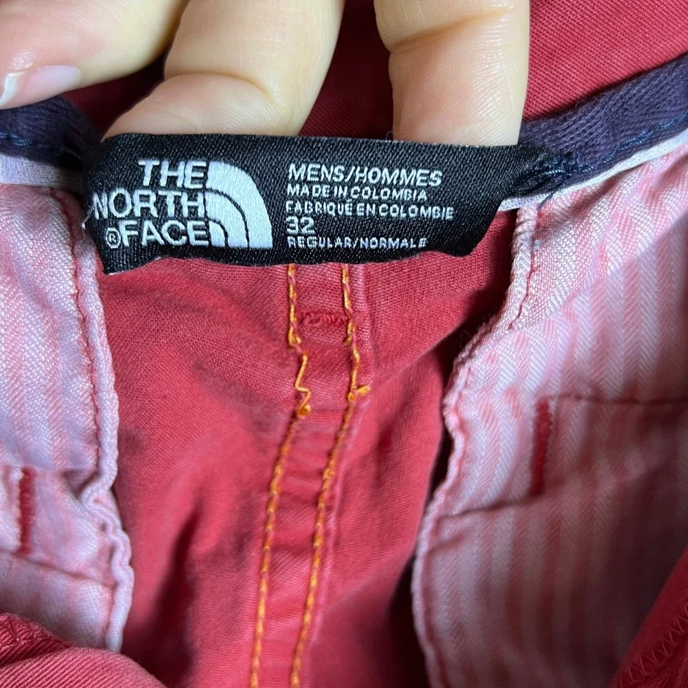 The North Face Chino Shorts Men's 32 Red Gorpcore Hiking Outdoor